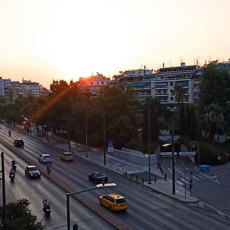 Chris'S Athens Home In The Center Of Everything Exteriör bild